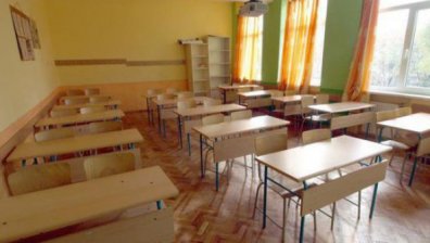 МОН публикува първото класиране за приема в 8-и клас