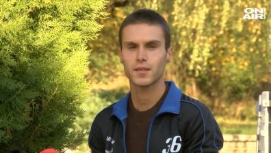 В битка за живот: Никифор от Кипилово дари пари за лечението на Велка