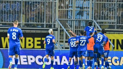 УЕФА препоръча на реванша "Левски" - "Шкупи" в София да не се допускат македонски фенове