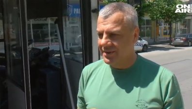 Шофьорът - художник: Какво е да отдадеш сърцето си на изкуството