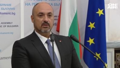 Номерът на партиите в бюлетината да отпадне, искат от ВМРО