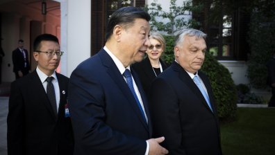 Си Дзинпин постави задачи на Орбан, Китай и Унгария подписаха 18 споразумения