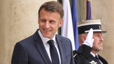 Макрон към Нетаняху: Палестинската автономия трябва да управлява Ивицата Газа