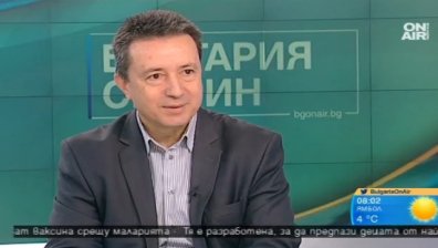 Янаки Стоилов: Нинова е зависима от хората, които я направиха лидер на БСП