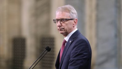 Денков и министър Радев инспектират интерконектора между България и Сърбия