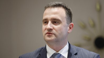 Енергийният министър: Българите плащат една от най-ниските цени на тока в Европа