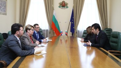 Петков бесен на Митрофанова: Не може чужд посланик да говори от името на българите срещу правителството