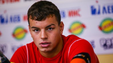 Мицин е на полуфинал на 200 метра бътерфлай на Световното първенство