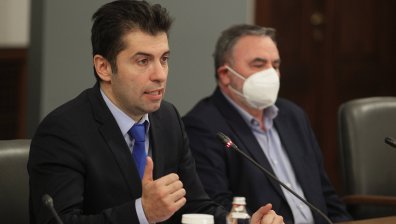 Петков: Предлагаме да отпаднат "зелените сертификати" при 60% ваксинация