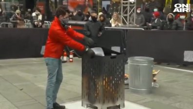 Ню Йорк изпрати подобаващо 2021 г. със специална церемония (+ВИДЕО)