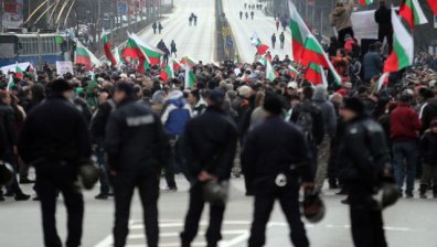 WSJ: Българското правителство стана поредната жертва на кризата в Европа