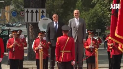 Премиерът на Албания връчи медал на Бойко Борисов