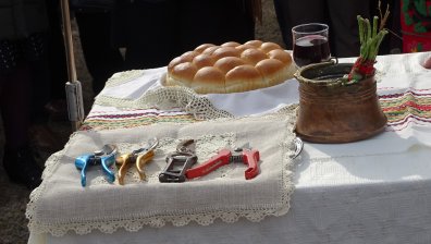 Трифон Зарезан или Свети Валентин? Отбелязваме празниците на виното и любовта