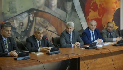 Калин Манолов се включва в инициатива за издигане на паментик на Раковски в София