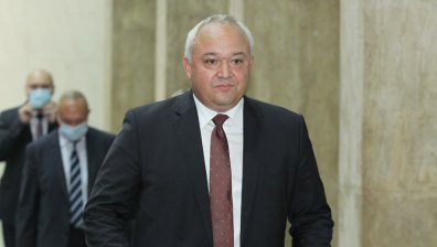 МВР работи по имената в "Магнитски", проверява други, които може да попаднат в нов списък