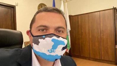 Кметът на Русе е с Ковид-19, вирусът влезе и в затвора в Пловдив