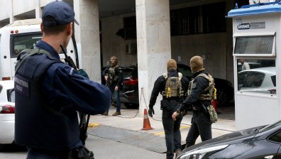 Българи в Гърция в основата на мащабна ДДС измама с коли