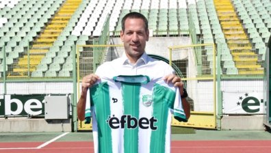 Пак аржентинец застава начело на "Берое"