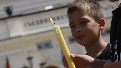 Родители обявиха война на държавата!