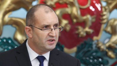 Радев: Докато има служебно правителство, българите няма да стоят на тъмно