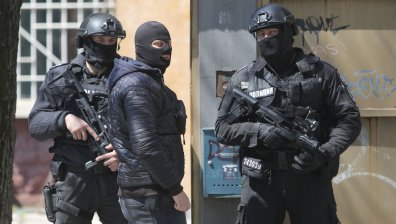 Иззели са над 1 млн. лв. при спецакцията в Сливен