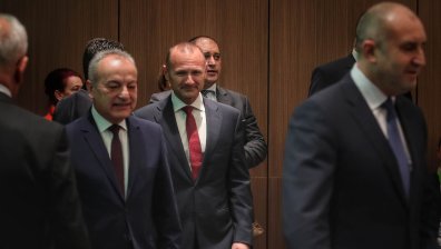 Румен Радев и Гълъб Донев на среща за бъдещето на енергетиката