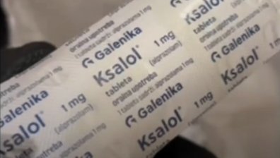 Удар: Митничари хванаха 200 пратки с наркотици, пласирани чрез Darknet