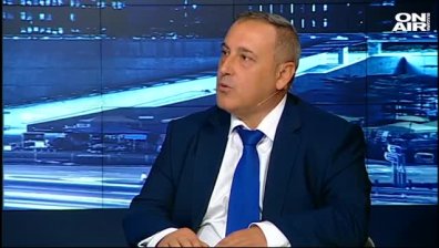 Каква е причината за колективните оставки на медицинските сестри?