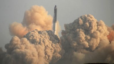 Обявиха причината за експлозията на най-мощната ракета на SpaceX