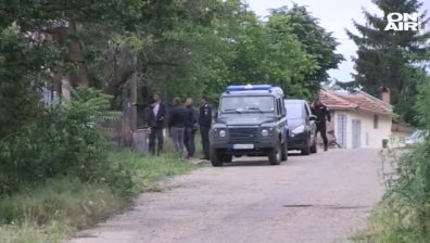 Ценово остава под блокада след бруталния акт срещу 75-годишна