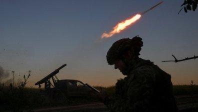 Украйна с дълбока атака в руски електронен завод