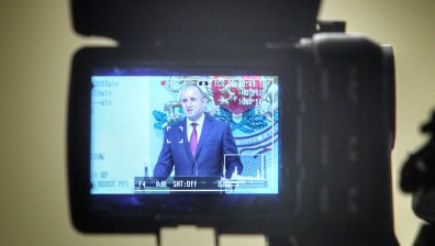 Заявката на Радев за втори мандат отприщи вълна от критики, но получи и подкрепа