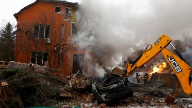 Последствията от ударите в Киев и Лвов в СНИМКИ