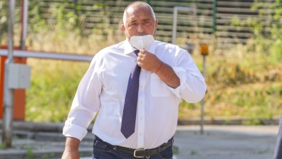 Борисов: Тези губят златно време да чегъртат, вместо да ваксинират хората