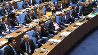 Дилема пред депутатите: Предизборна ваканция или работа по належащите проблеми