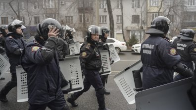 Русия призова за мирно решаване на напрежението в Казахстан