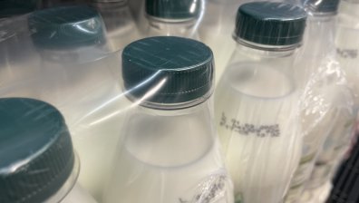 КЗК съобщи за сериозна деформация на пазара на мляко и млечни продукти