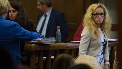 Съдът гледа делото срещу Десислава Иванчева