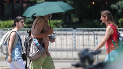 Времето у нас застудява, жълт код за дъждове и силен вятър е обявен в 5 области