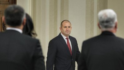 Радев започва консултации с партиите, първи са "Продължаваме промяната"