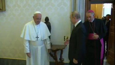 Ватиканът: Путин на среща с папа Франциск