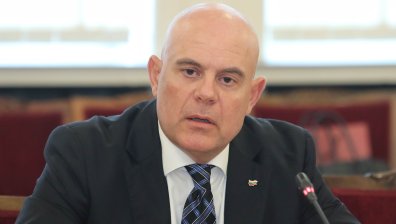 Гешев: В навечерието на вота трябва да бъдат гарантирани честността и прозрачността