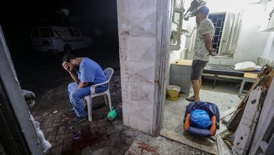 Умират от болка: В Газа ампутират крайници без упойка. Най-малко 16 здравни работници са убити