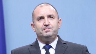 Радев: Разбираемо е управляващите да се притесняват от проверката на ОЛАФ