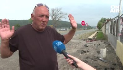 Автомобил с две деца помете с над 150 км/ч микробус, ограда, заби се в покрива на друга кола