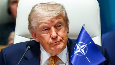 Тръмп прекрати споразумението между САЩ и Иран: "Губя си времето с болни хора"