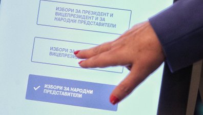 Лют скандал тресе държавата заради машините за гласуване