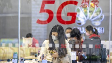 Плановете на САЩ за 5G конкурент на Huawei можели да бъдат "предизвикателство“