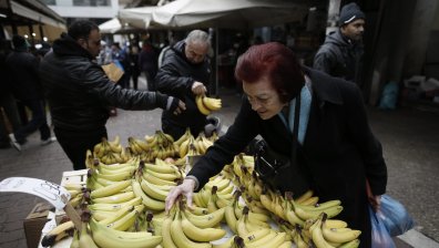 8 от 10 гърци не могат да си платят сметките, България е на 4-о място