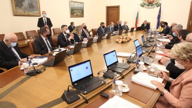 Ново правителство с познати лица - кои служебни министри са готови за редовни